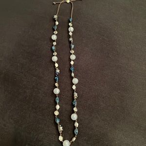EUC Premier Designs Necklace
